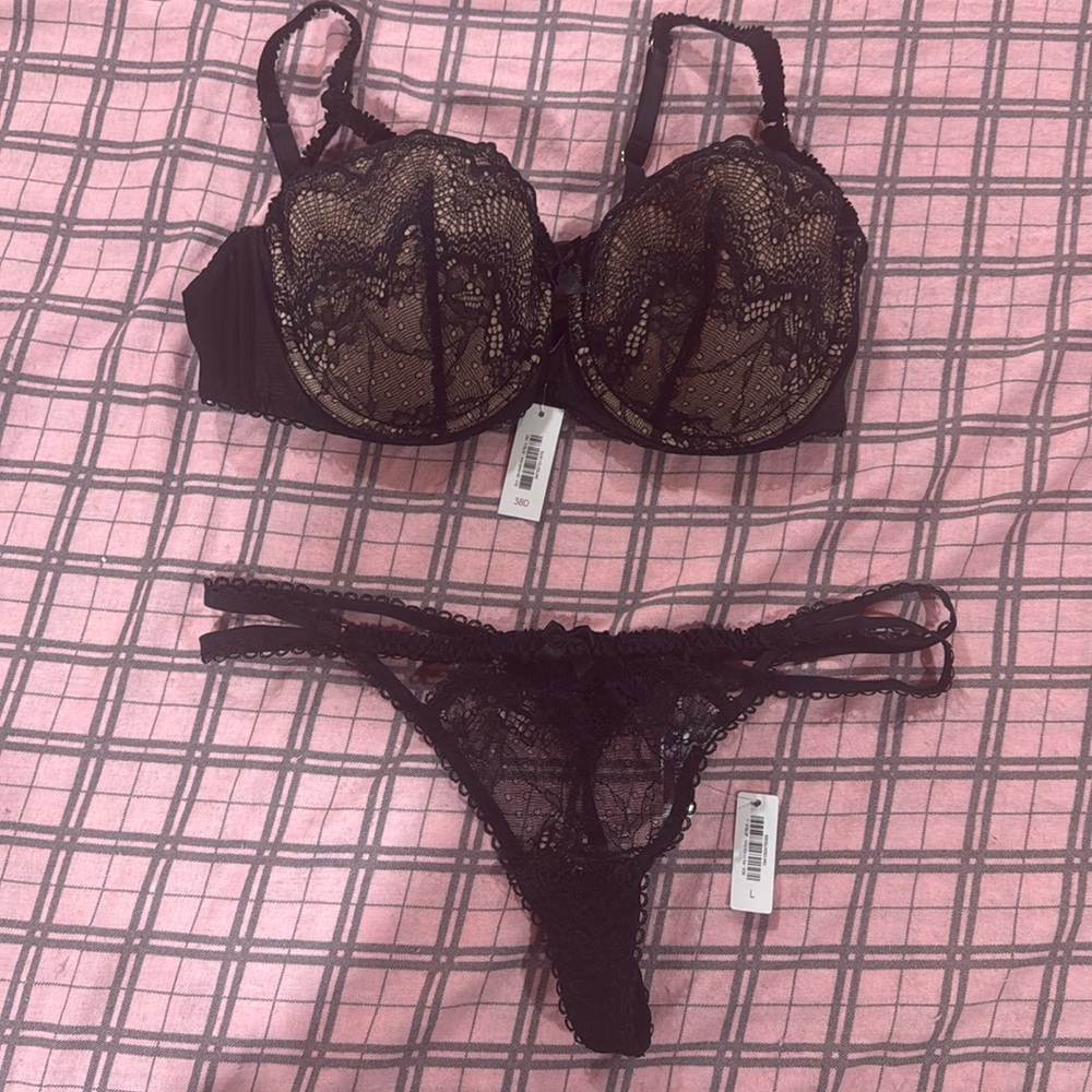 Adore Me 38D/L lacy strappy bra & panty set
